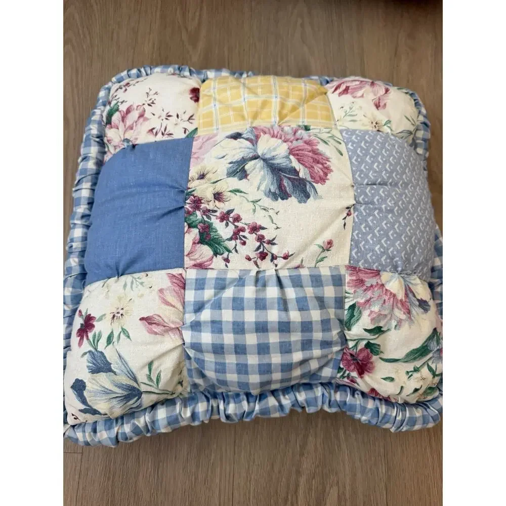 Vintage Handmade Puff patchwork Twin Quilt 4 Piece Set Cottagecore
